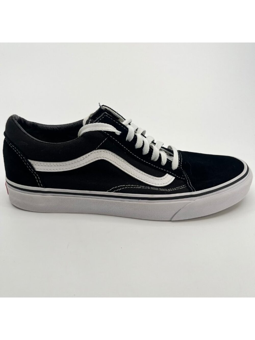Vans Old Skool Mens Size 9.5 Womens 11 Black Athletic Shoes Skateboard Sneakers